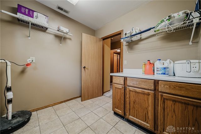 6675 Loblolly Drive, Dayton, OH 45424