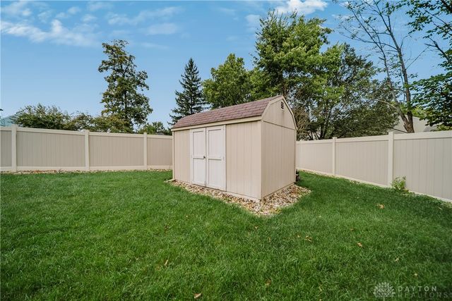 6675 Loblolly Drive, Dayton, OH 45424