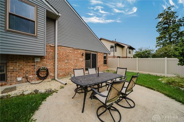 6675 Loblolly Drive, Dayton, OH 45424