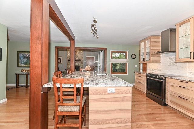 7639 S 73rd STREET, Franklin, WI 53132