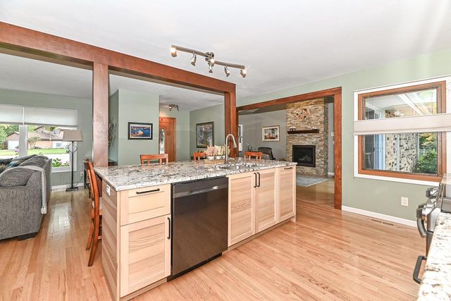 7639 S 73rd STREET, Franklin, WI 53132