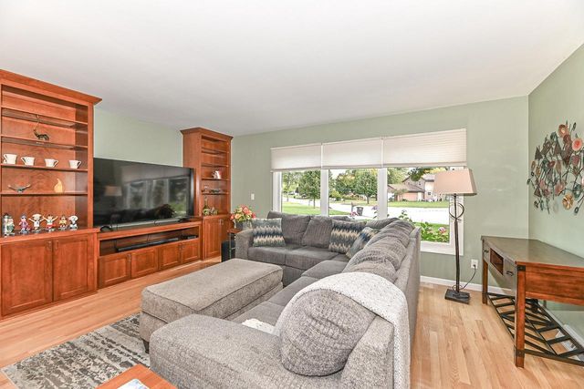 7639 S 73rd STREET, Franklin, WI 53132