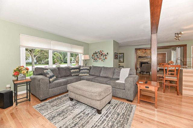 7639 S 73rd STREET, Franklin, WI 53132