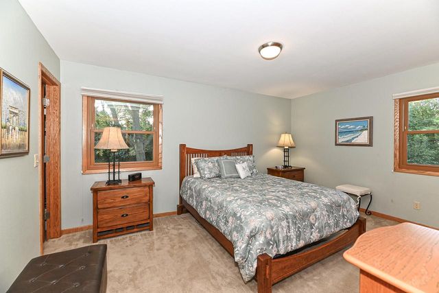 7639 S 73rd STREET, Franklin, WI 53132