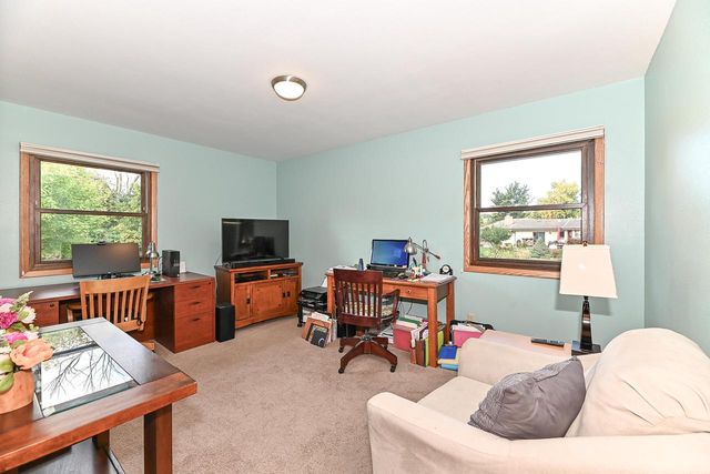 7639 S 73rd STREET, Franklin, WI 53132