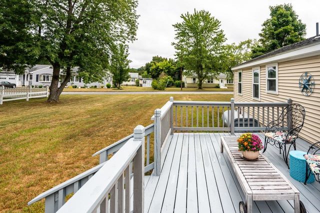 1 Pinkham Avenue, Somersworth, NH 03878