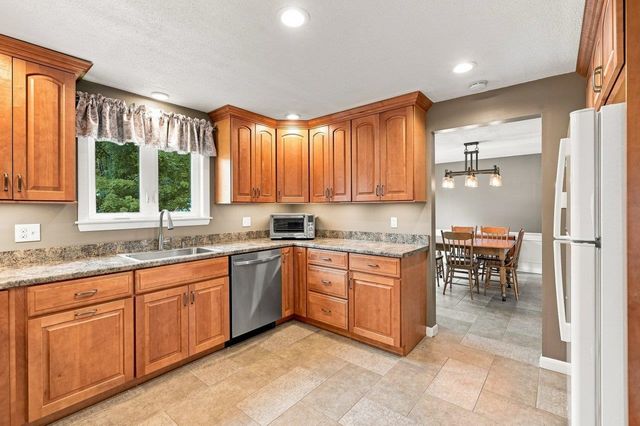 1 Pinkham Avenue, Somersworth, NH 03878