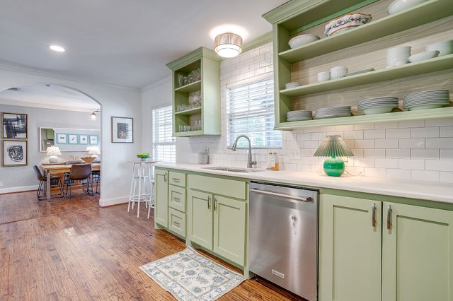 6909 Kirkwood Road, Fort Worth, TX 76116