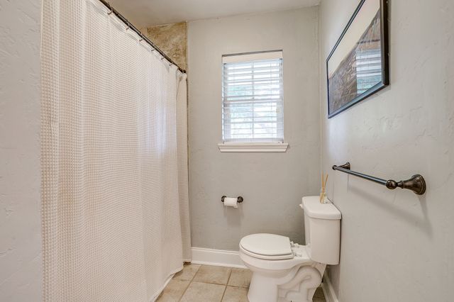 6909 Kirkwood Road, Fort Worth, TX 76116