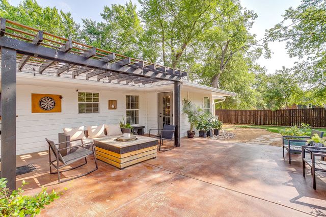 6909 Kirkwood Road, Fort Worth, TX 76116