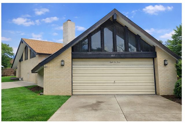 863 N Northwest Highway, Park Ridge, IL 60068