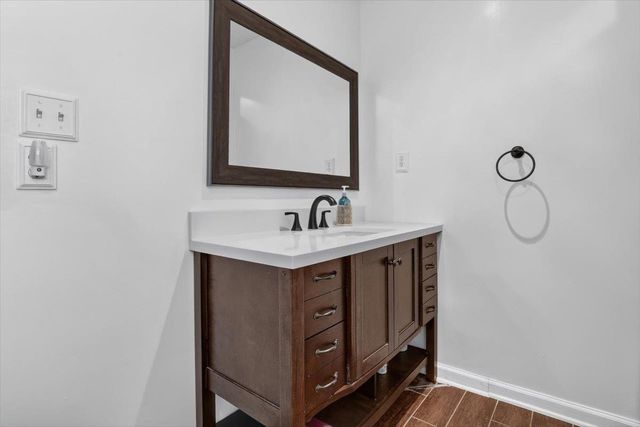 3929 CARRIE BROOK CV, Bartlett, TN 38135