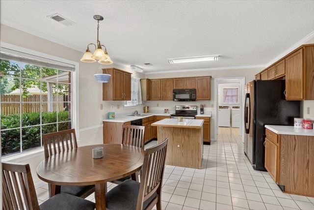 3929 CARRIE BROOK CV, Bartlett, TN 38135