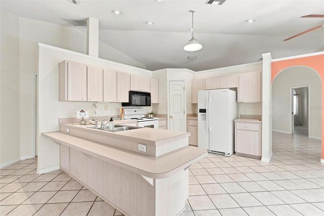 742 WOODVIEW DRIVE, Tavares, FL 32778