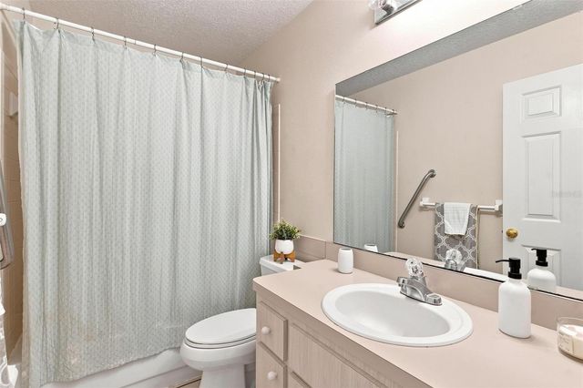 742 WOODVIEW DRIVE, Tavares, FL 32778