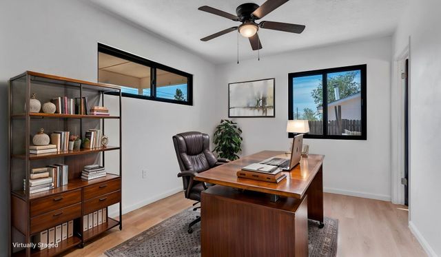 672 Sunflower Drive SW, Rio Rancho, NM 87124