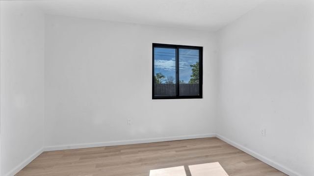 672 Sunflower Drive SW, Rio Rancho, NM 87124