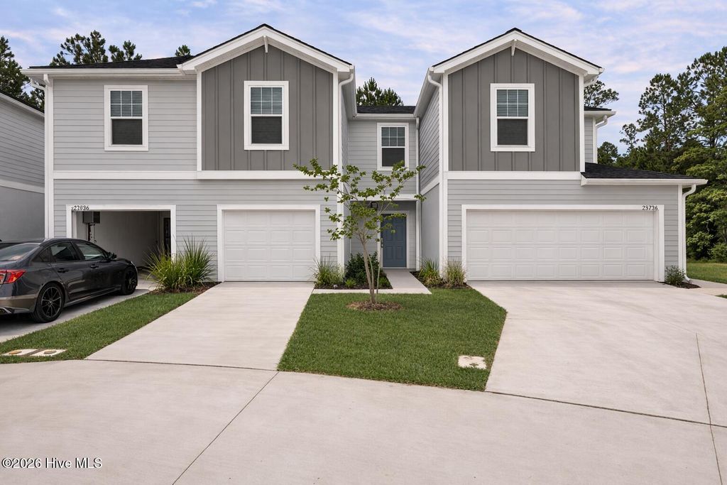 422 Flay Drive, Holly Ridge, NC 28445