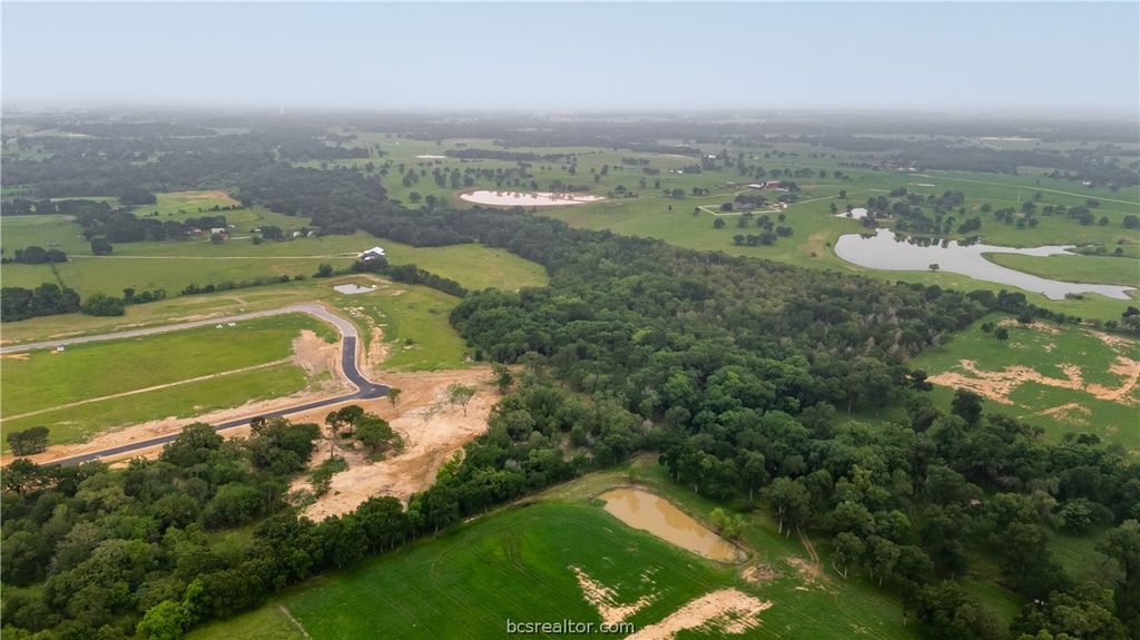 139 Pueblo Drive, Caldwell, TX 77836 — photo 5