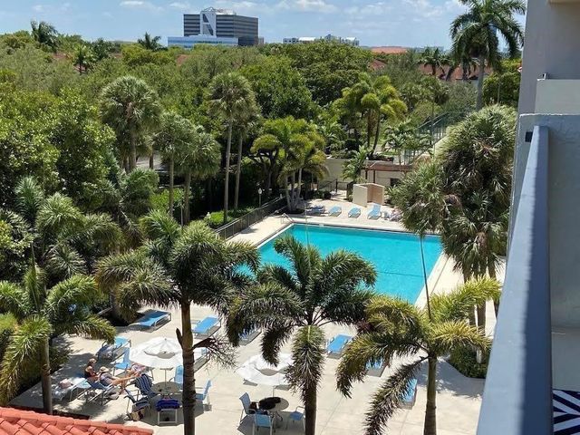 3200 N Port Royale Drive 502, Fort Lauderdale, FL 33308