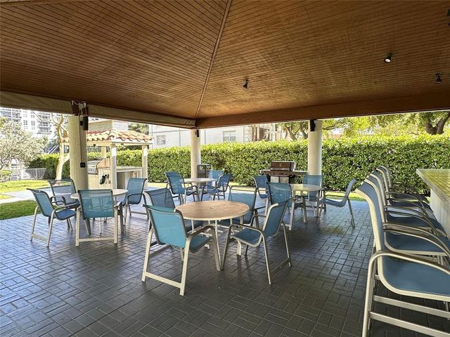 3200 N Port Royale Drive 502, Fort Lauderdale, FL 33308