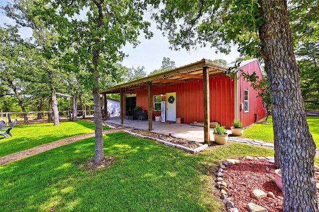 2203 Dead End Lane, Ledbetter, TX 78946