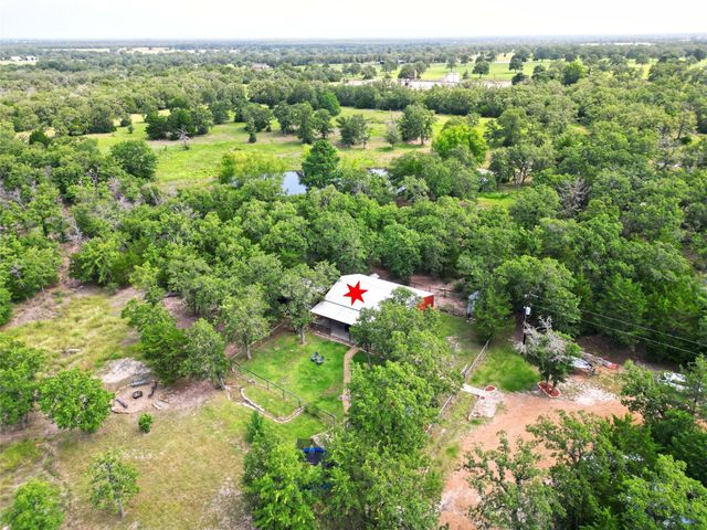 2203 Dead End Lane, Ledbetter, TX 78946