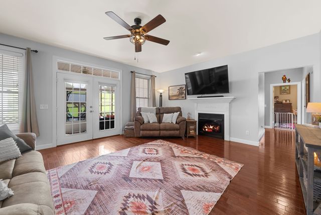 8130 Joy Rd, Mount Pleasant, TN 38474