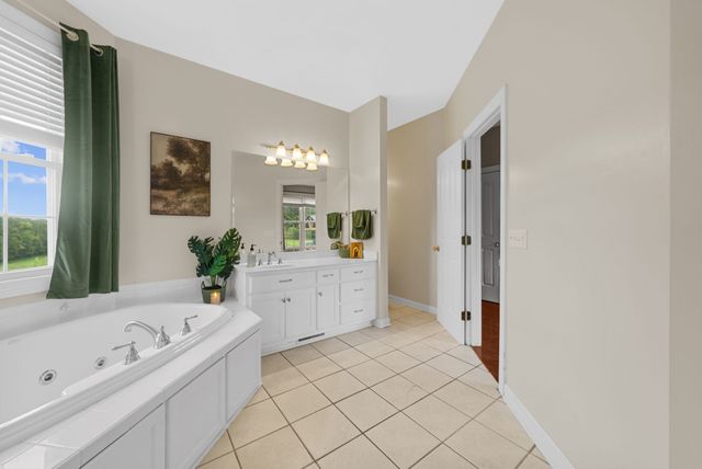 8130 Joy Rd, Mount Pleasant, TN 38474