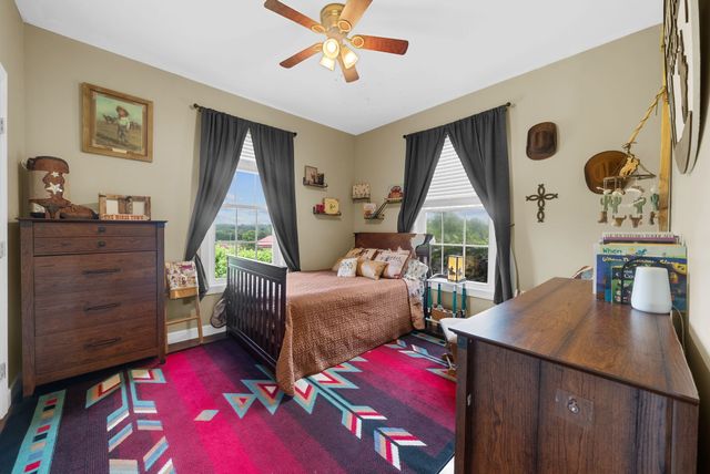 8130 Joy Rd, Mount Pleasant, TN 38474