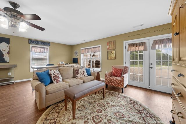 8130 Joy Rd, Mount Pleasant, TN 38474