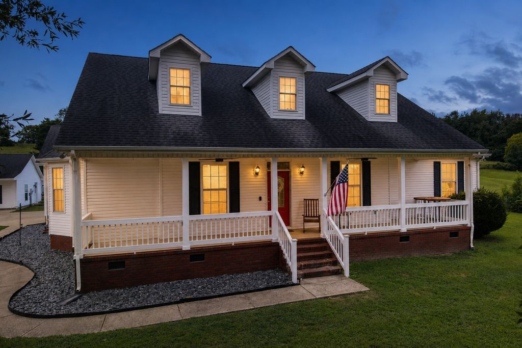 8130 Joy Rd, Mount Pleasant, TN 38474