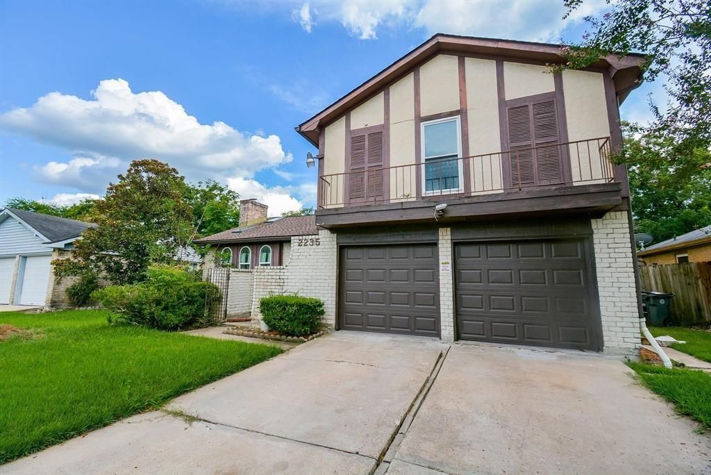 2235 Quail Valley East Drive, Missouri City, TX 77459