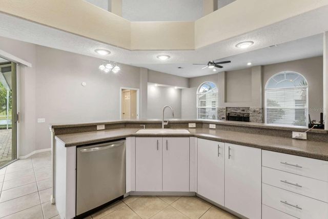 8547 CORAL CREEK LOOP, Hudson, FL 34667