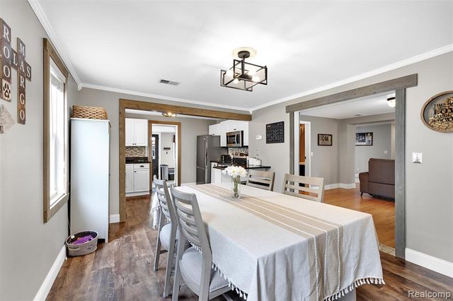 7677 Washburn, Washington, MI 48094