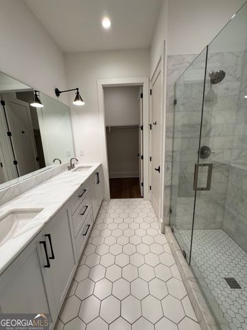 150 Glasgow Lane, Fayetteville, GA 30214