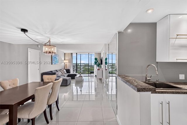 20335 W Country Club Dr 1402, Aventura, FL 33180