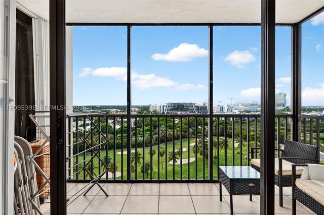 20335 W Country Club Dr 1402, Aventura, FL 33180