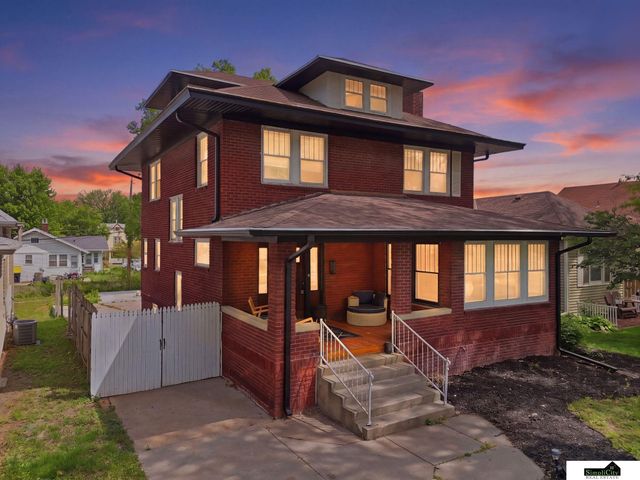 2638 Sumner Street, Lincoln, NE 68502