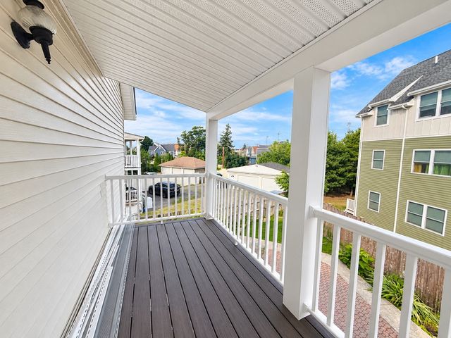 85 Boston Ave 2, Somerville, MA 02144