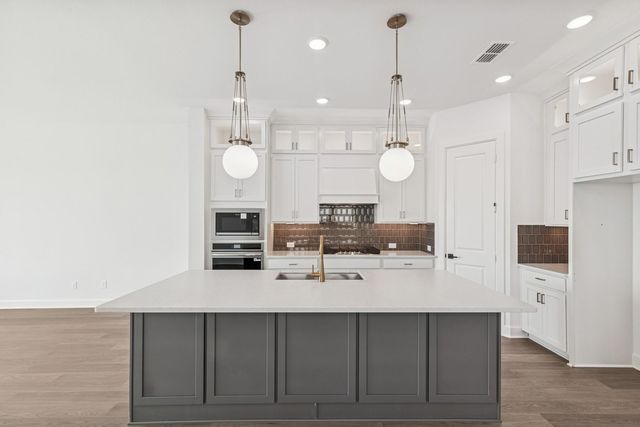 634 Walnut Branch Drive, Rosenberg, TX 77471