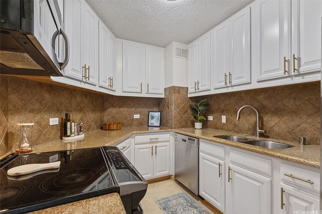 1860 Ala Moana Boulevard 1102, Honolulu, HI 96815