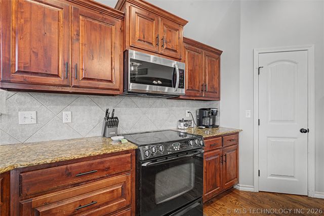 14346 S Toledo Avenue, Bixby, OK 74008