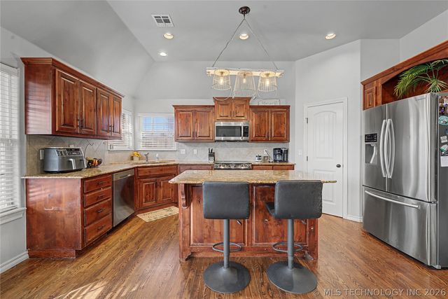 14346 S Toledo Avenue, Bixby, OK 74008