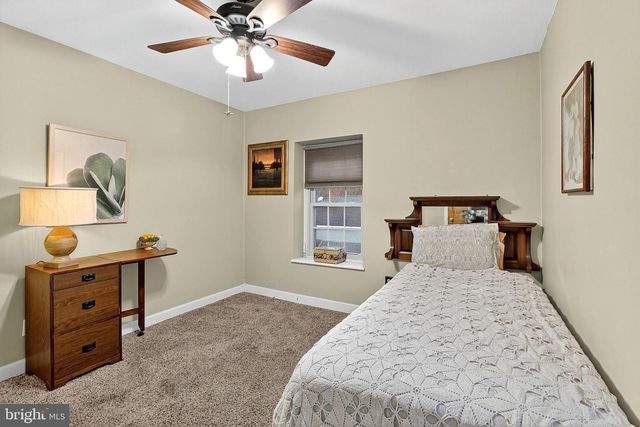 109 PENN ST, Riverton, NJ 08077