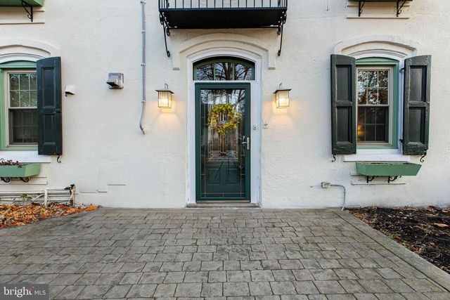 109 PENN ST, Riverton, NJ 08077