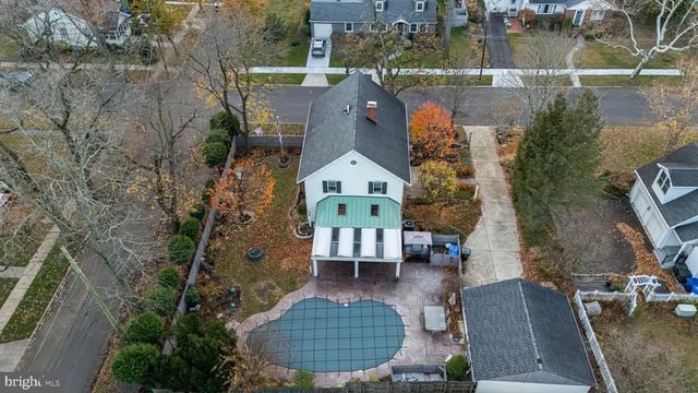 109 PENN ST, Riverton, NJ 08077