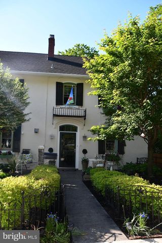 109 PENN ST, Riverton, NJ 08077