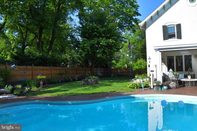 109 PENN ST, Riverton, NJ 08077