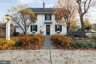 109 PENN ST, Riverton, NJ 08077